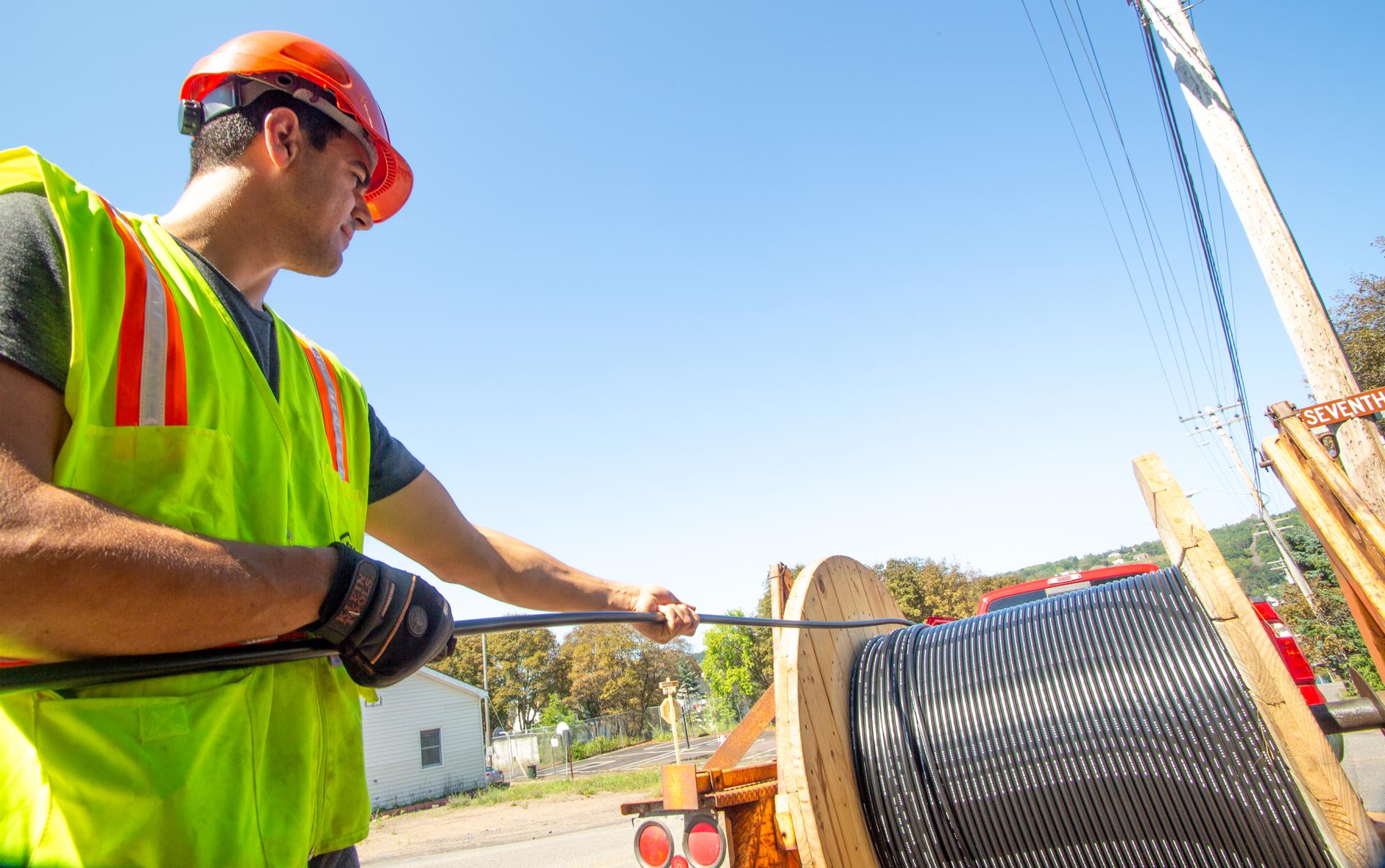 Up.net field work pulling cable